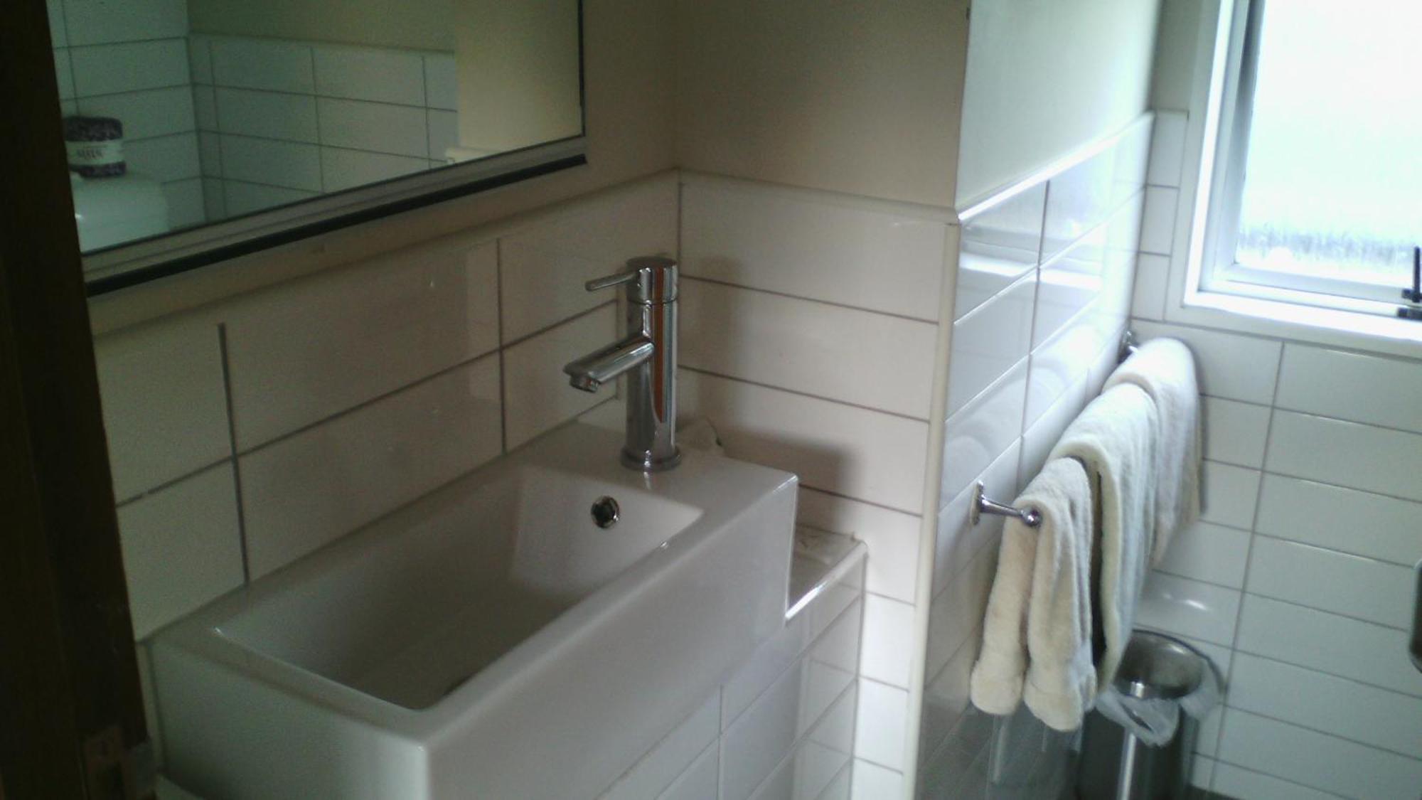 Wellington 747 Motel Room photo